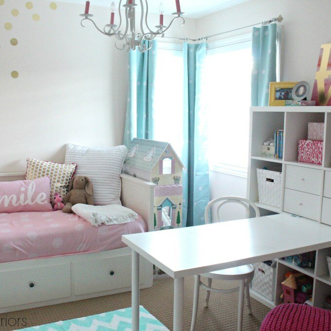 Girls Bedroom In Benjamin Moore Pink Bliss With Chandelier